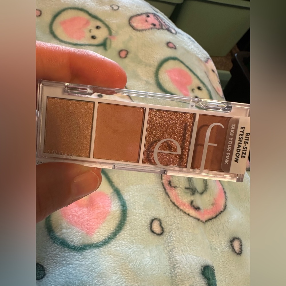 Makeup bundle - Picture 7 of 7